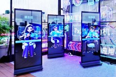 这些产物的配合特征是“开箱即用”和“交互付